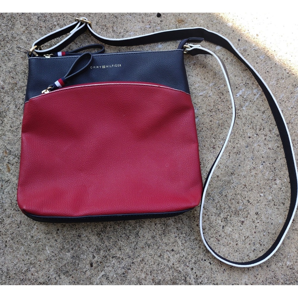 TOMMY HILFIGER NAVY BLUE+RED LEATHERETTE+WHITE TRIM,GOLD‎ ACCNT,CROSSBODY,BAG